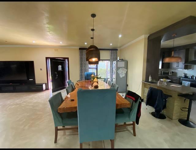 3 BEDROOM FREEHOLD FOR SALE IN RYNFIELD